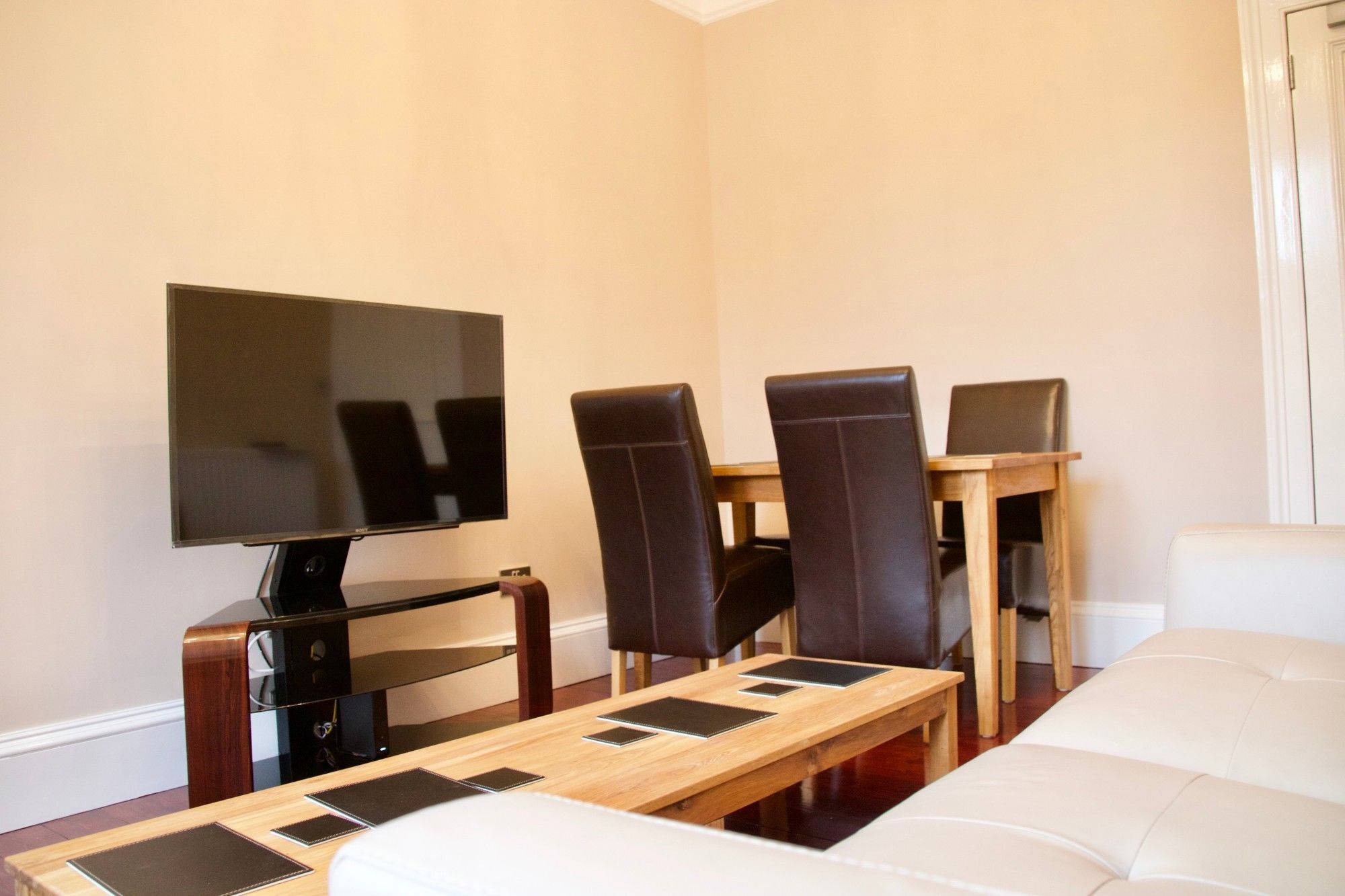 2 Bedroom Flat Off Leith Walk Accommodates 7 Edynburg Zewnętrze zdjęcie